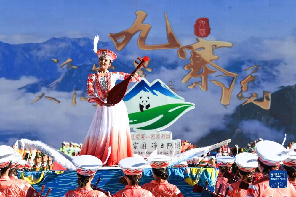 奔驰宝马电玩城558855